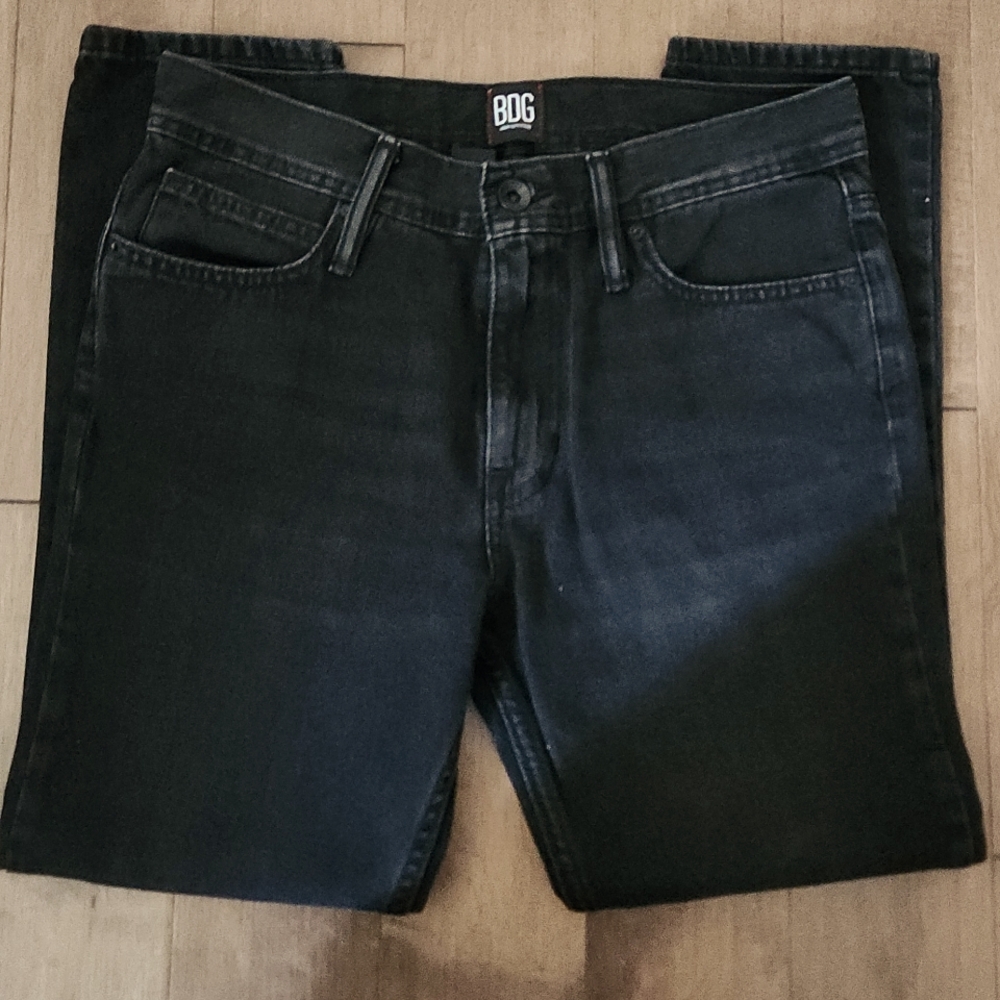 Urban Outfitters BDG Dad Slim Taper Fit / Black Jeans - Picture 8 of 13